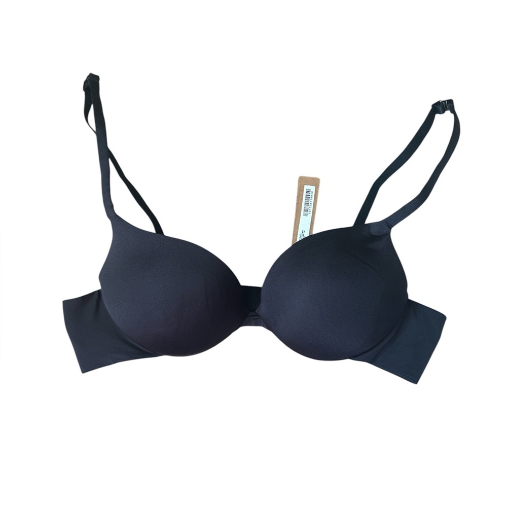 BNWT SKIMS Ultimate Plunge Push-Up